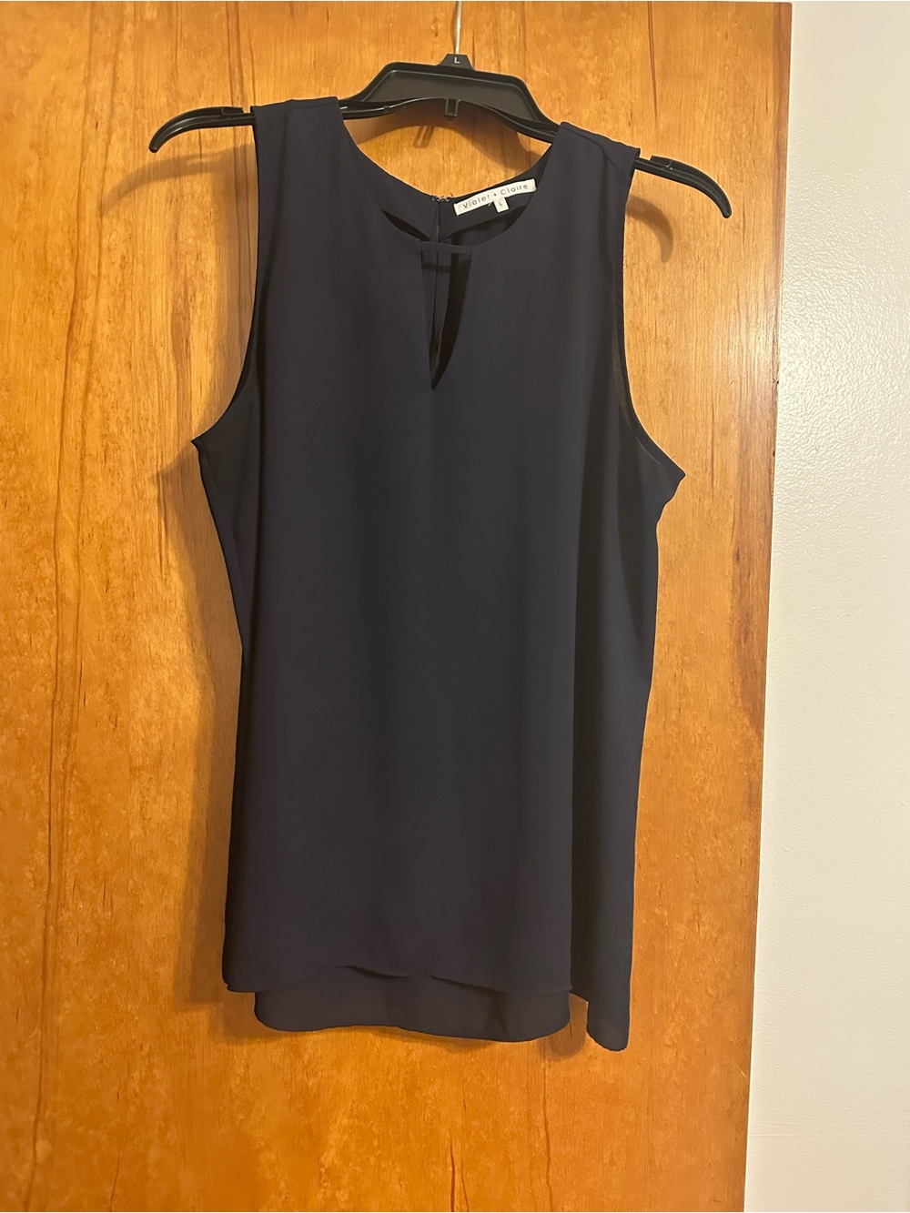 Violet + Claire Navy Sleeveless Keyhole Tank
